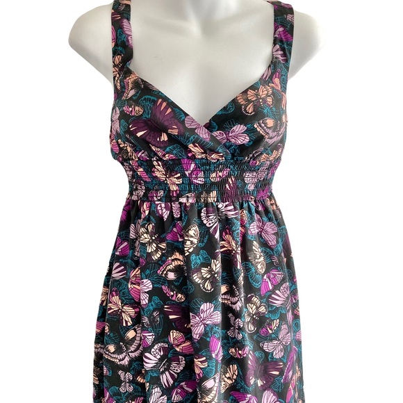 H&M | Summer Dress - Picture 2 of 10